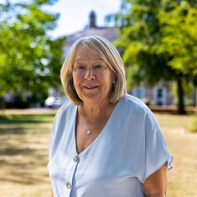 Teresa Issitt