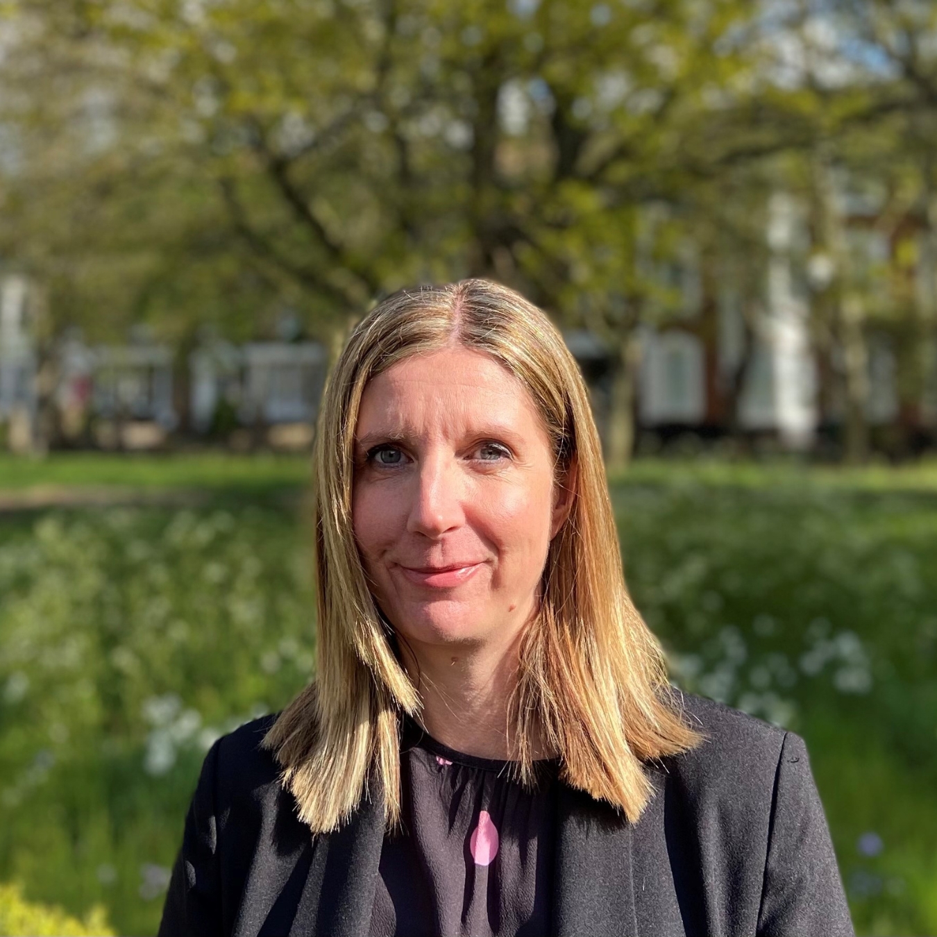 Dawn Salter Senior Solicitor