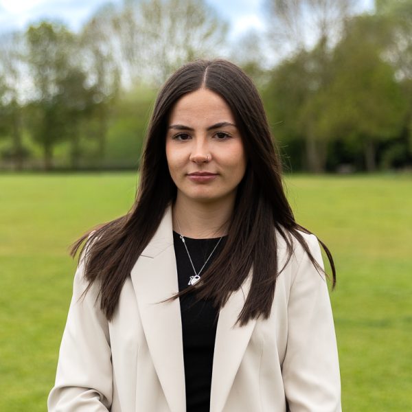 Mia Frazer